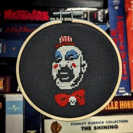 Clowns! cross-stitch pattern — view 3