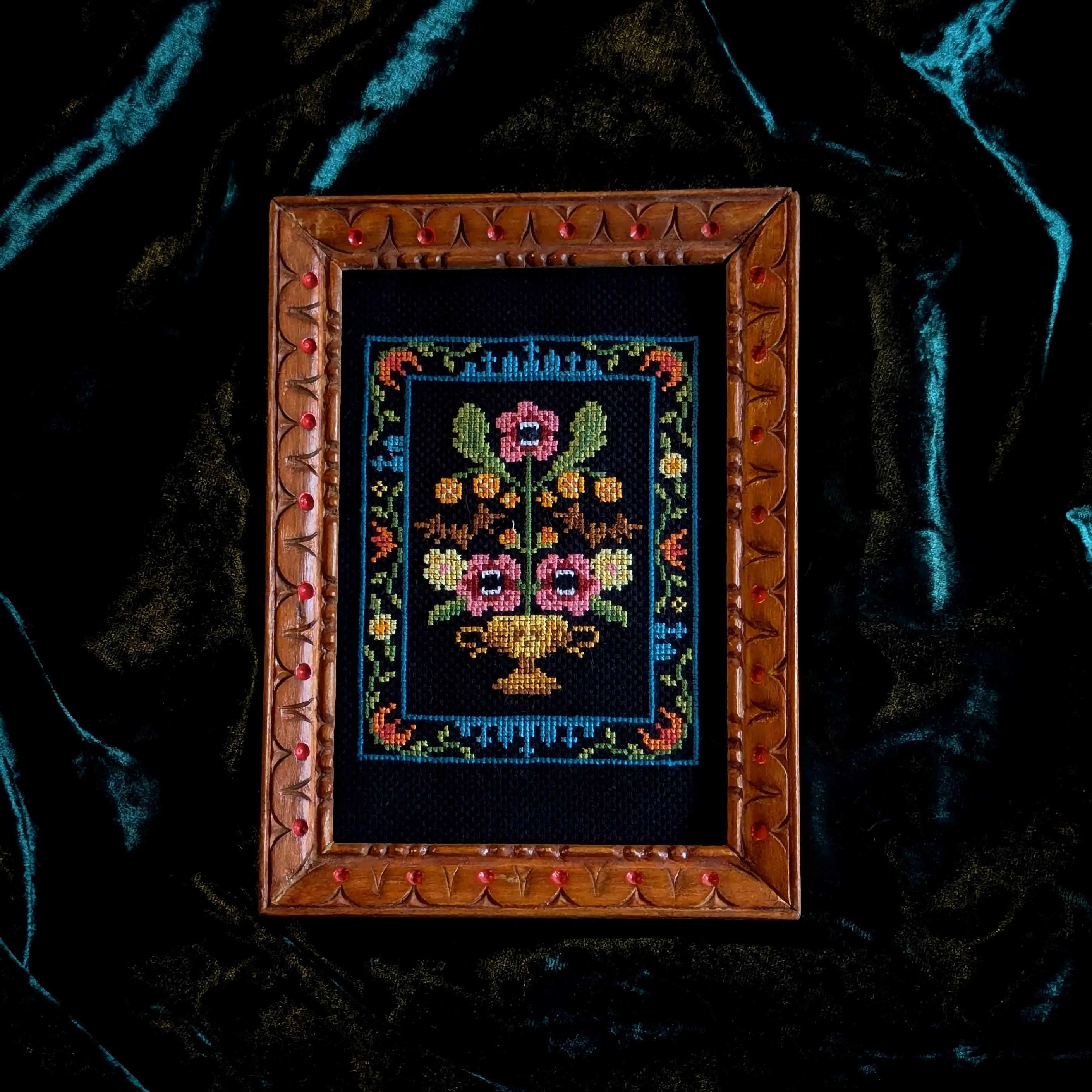 Fangs cross-stitch pattern