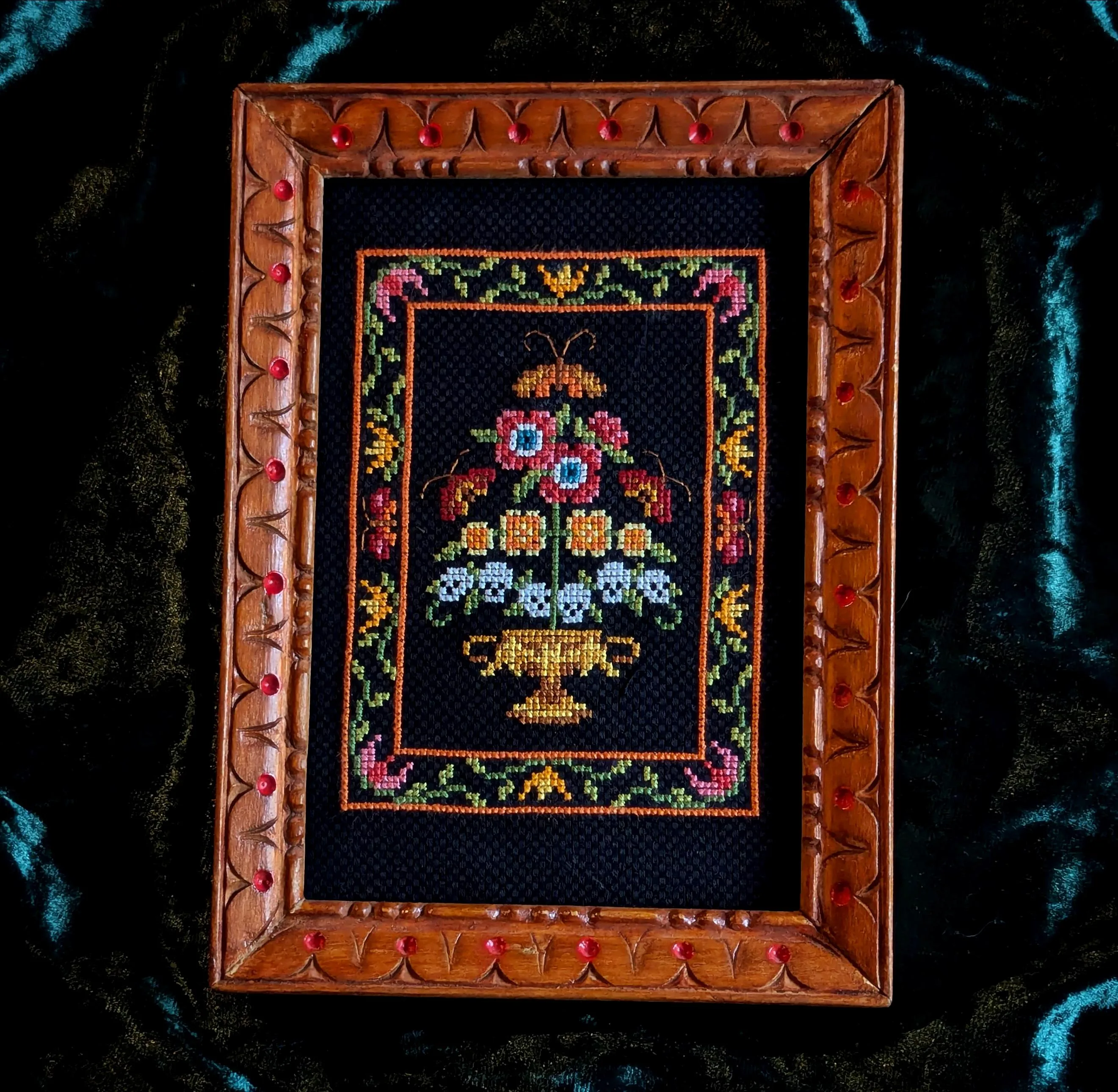 Wings cross-stitch pattern